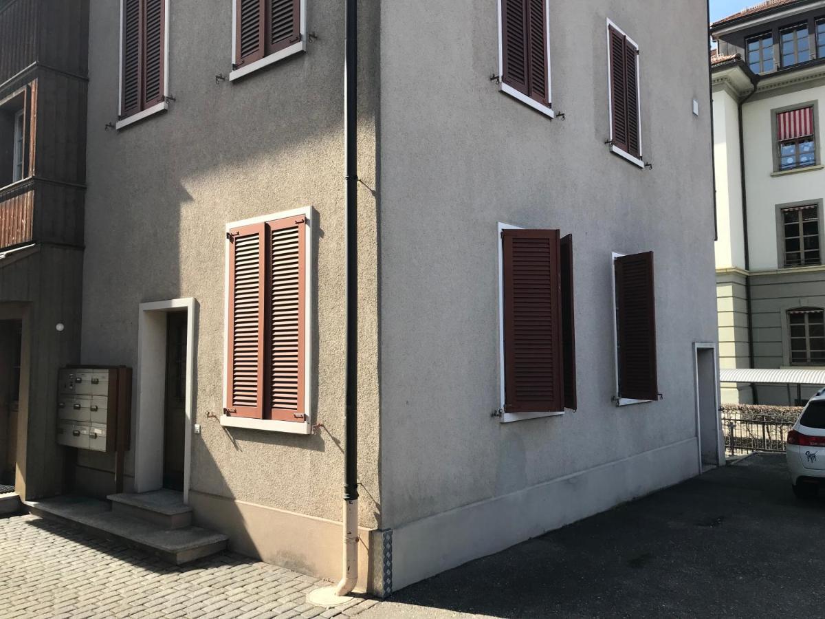 Simple Studio 36M2 In The Center Of Burgdorf Private Parking Small Bathroom ภายนอก รูปภาพ
