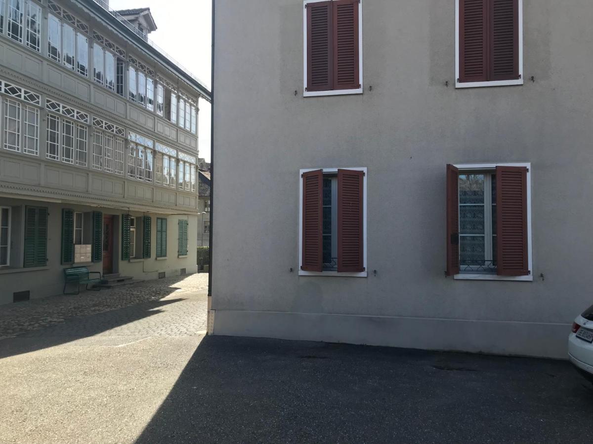 Simple Studio 36M2 In The Center Of Burgdorf Private Parking Small Bathroom ภายนอก รูปภาพ