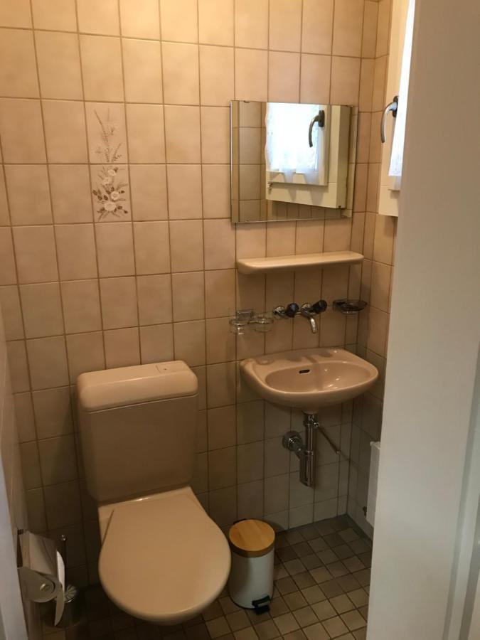 Simple Studio 36M2 In The Center Of Burgdorf Private Parking Small Bathroom ภายนอก รูปภาพ
